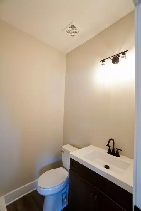 950 19th Ave W, Springfield, TN 37172 photo 10