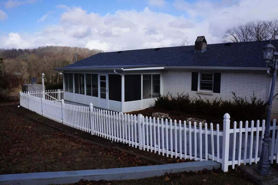 Exterior - 500 Shuler Branch Rd, Ethridge, TN 38456 photo 5 of 6