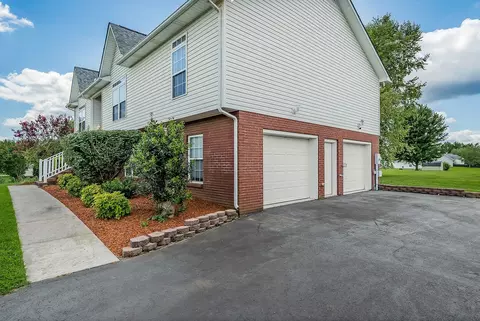 130 Prosperity Dr, Baxter, TN 38544 photo 34