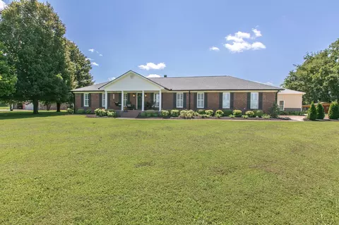 1674 E Pitts Ln, Murfreesboro, TN 37130