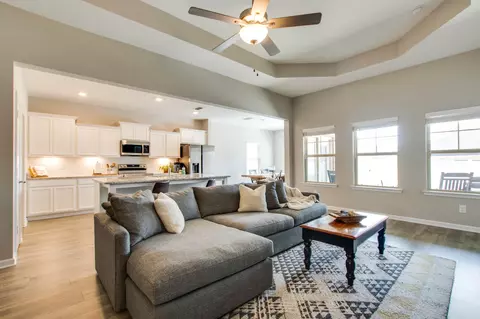327 Moccasin Trl, Spring Hill, TN 37174