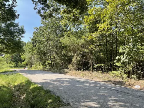 2 Bundrant, Waynesboro, TN 38485