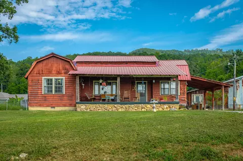 Exterior - 22 Walnut St, Jasper, TN 37347 photo 12 of 25