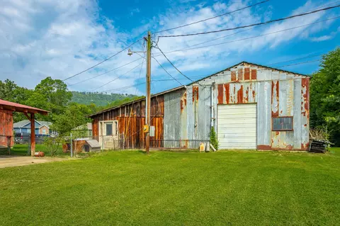 Exterior - 22 Walnut St, Jasper, TN 37347 photo 24 of 25