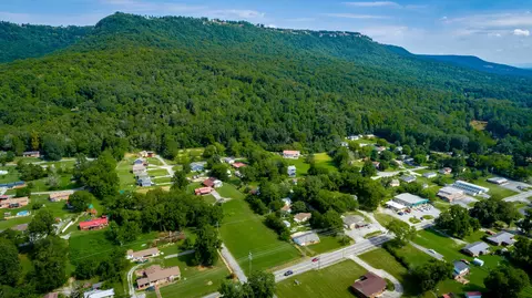View/Area - 22 Walnut St, Jasper, TN 37347 photo 5 of 6