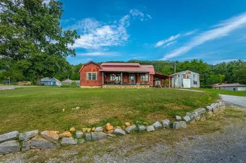 Exterior - 22 Walnut St, Jasper, TN 37347 photo 11 of 25