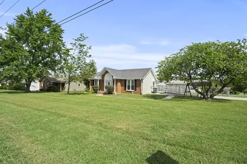 2514 17th Ave E, Springfield, TN 37172 photo 3