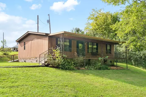761 Old Highway 79, Dover, TN 37058