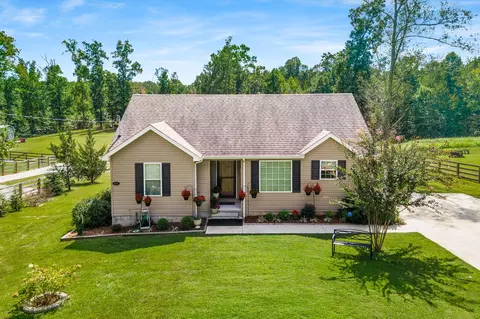 2331 Eastbrook Rd, Estill Springs, TN 37330