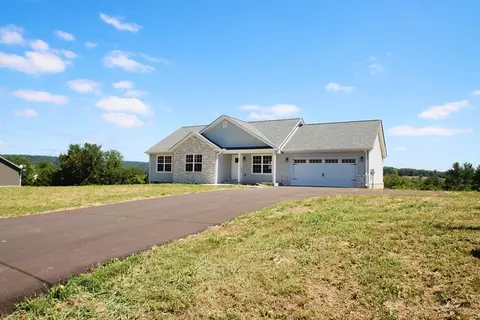 524 Charles Golden Rd, Sparta, TN 38583