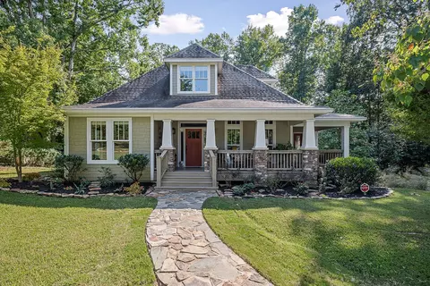 18 Admiral Ln, Rock Island, TN 38581