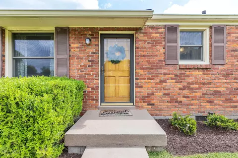4950 Hopedale Dr, Nashville, TN 37211