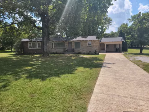 443 Magazine Rd S, Pulaski, TN 38478
