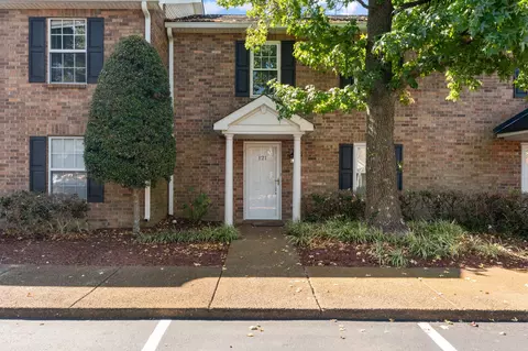 121 Cottage Pl, Nashville, TN 37214