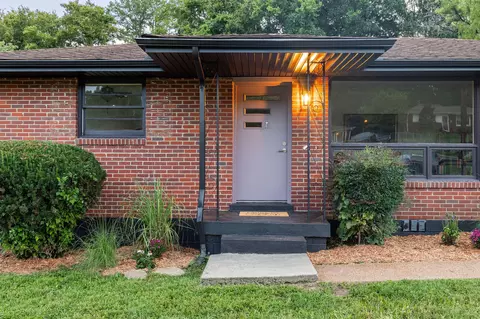1227 Bell Grimes Ln, Nashville, TN 37207