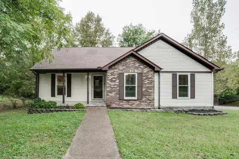 246 Cedarview Dr, Antioch, TN 37013