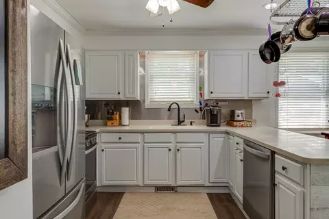 107 Mae Cir, Dickson, TN 37055 photo 8