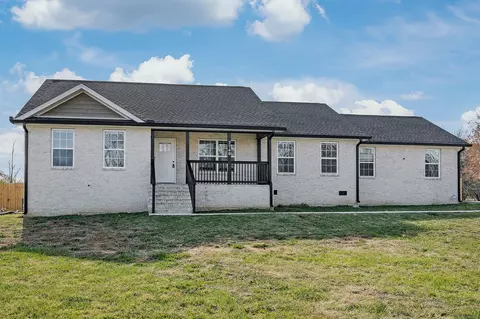 7740 Nashville Hwy, Baxter, TN 38544