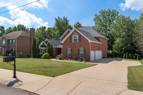 315 Eclipse Dr, Murfreesboro, TN 37129 photo 3