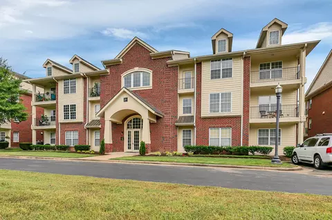 3201 Aspen Grove Dr #F-7, Franklin, TN 37067