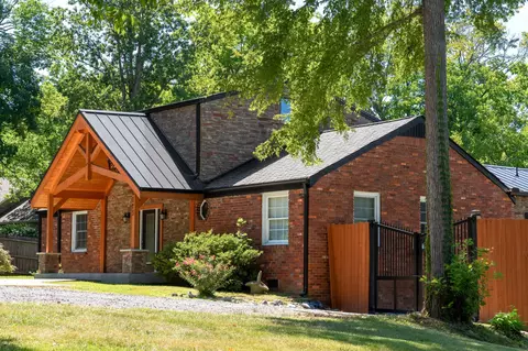 4215 Brush Hill Rd, Nashville, TN 37216