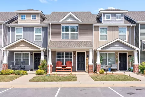 230 Alexander Blvd, Clarksville, TN 37040