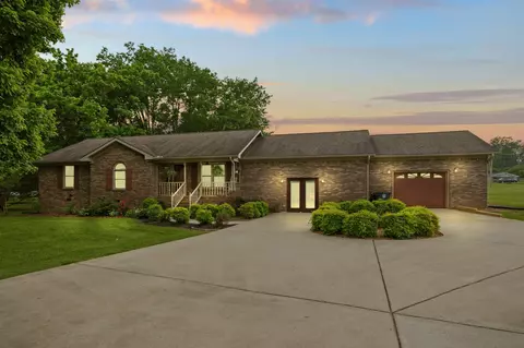 137 Annie Ln, Jasper, TN 37347