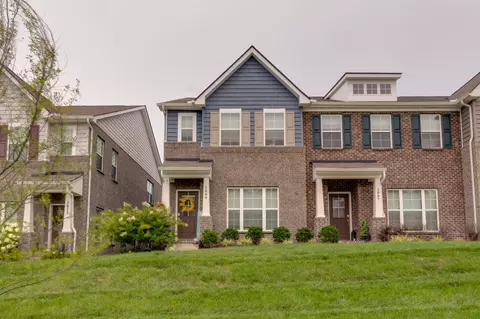 2009 Hardwick Ln, Gallatin, TN 37066