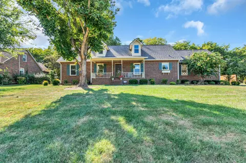 914 River Rock Blvd, Murfreesboro, TN 37128