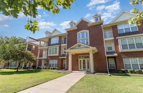 3201 Aspen Grove Dr #B8, Franklin, TN 37067