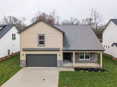 1445 Citadel Dr, Clarksville, TN 37042