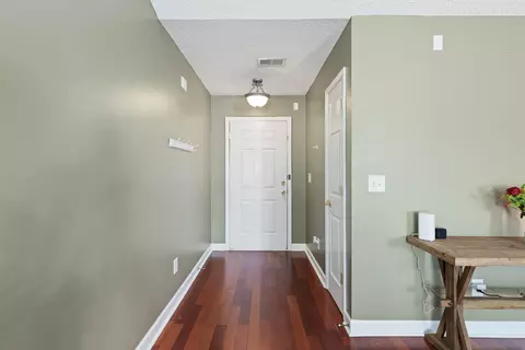 1027 Lowrey Pl, Spring Hill, TN 37174 photo 4