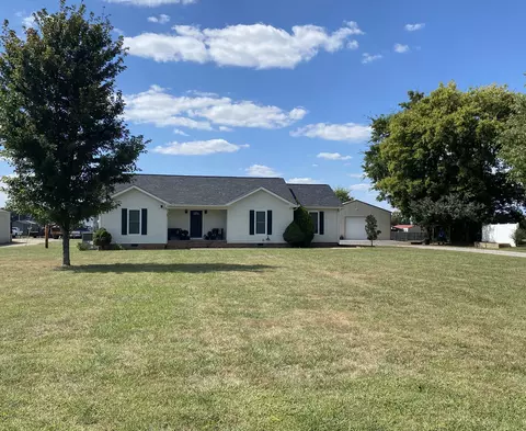 104 Montgomery Rd, Shelbyville, TN 37160