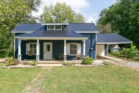 210 Old Rover Rd, Rockvale, TN 37153