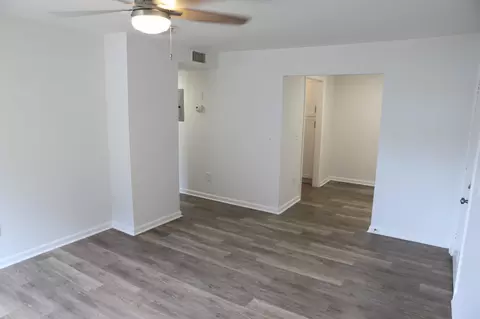 270 Tampa Dr #H1, Nashville, TN 37211
