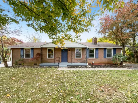 104 Chestnut Dr, Clarksville, TN 37042