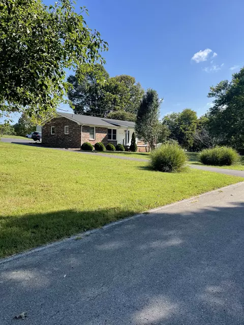 90 Rocky Creek Loop, Castalian Springs, TN 37031