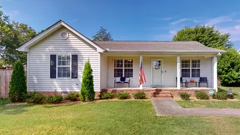 708 Adams Dr, Shelbyville, TN 37160