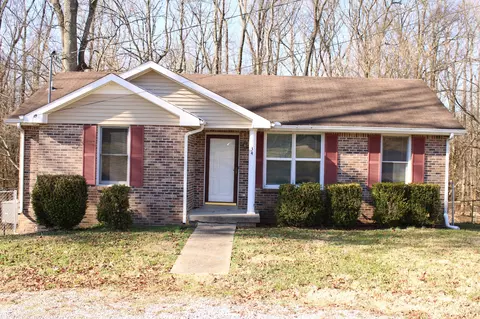 34 Bunker Hill Rd, Clarksville, TN 37042