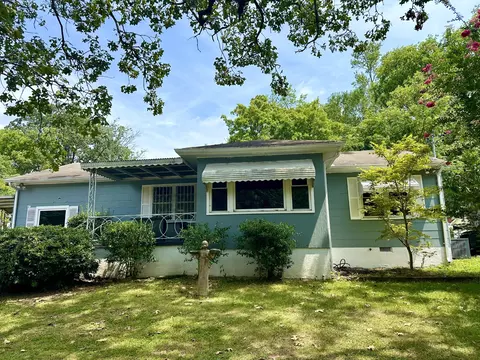 1148 S Seminole Dr, Chattanooga, TN 37412