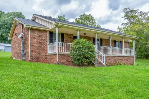 805 Walter Harris Rd, Pleasant View, TN 37146