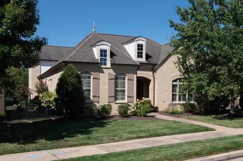 1702 Noah Ln, Gallatin, TN 37066