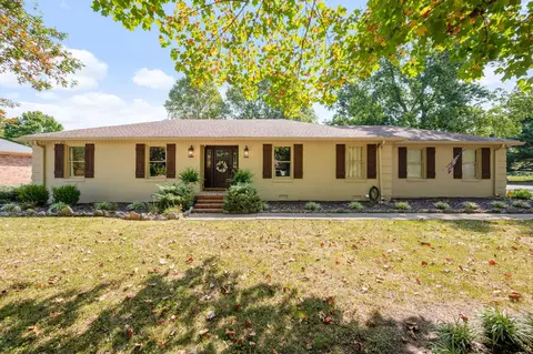 2902 Regency Park Dr, Murfreesboro, TN 37129