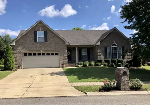 209 Osprey Dr, Gallatin, TN 37066