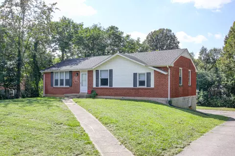 119 Bluegrass Rd, Clarksville, TN 37042
