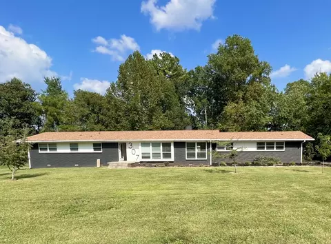 307 Apollo Dr, Murfreesboro, TN 37130