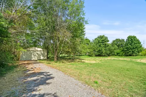 5877 Green Rd, Springfield, TN 37172 photo 35