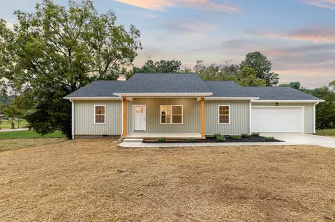 1366 Hidden Vly, Livingston, TN 38570