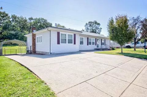 419 Highland Cir, Clarksville, TN 37043