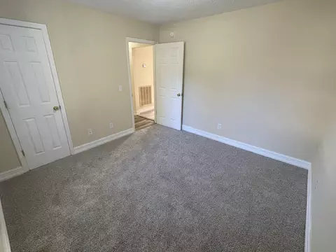 1013 E Lauderdale St, Tullahoma, TN 37388 photo 11